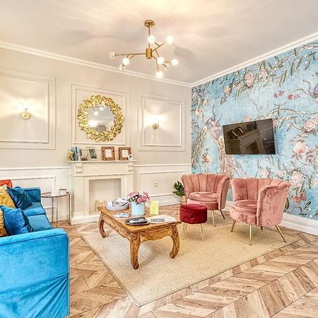The Doors Boutique Apartments Mosonmagyarovar Bagian luar foto