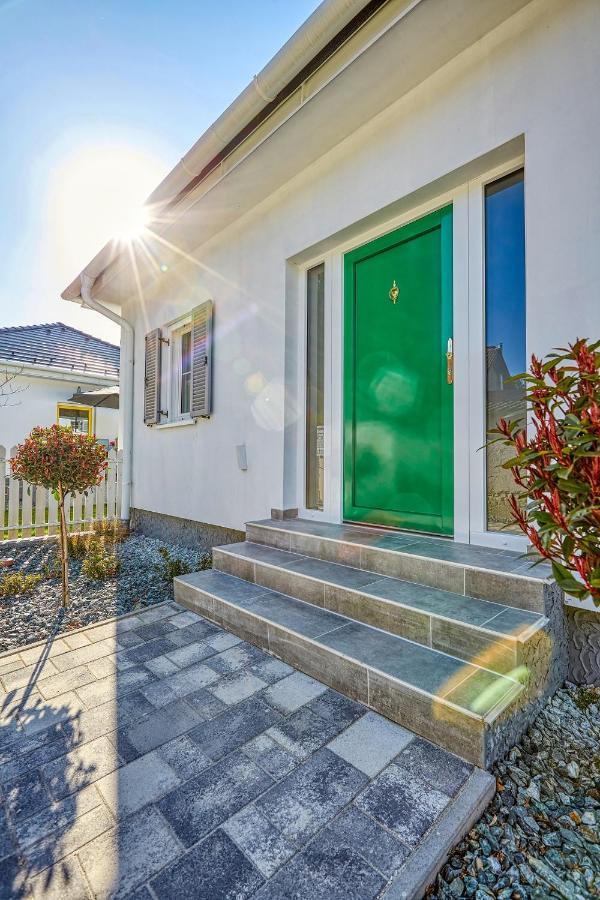 The Doors Boutique Apartments Mosonmagyarovar Bagian luar foto