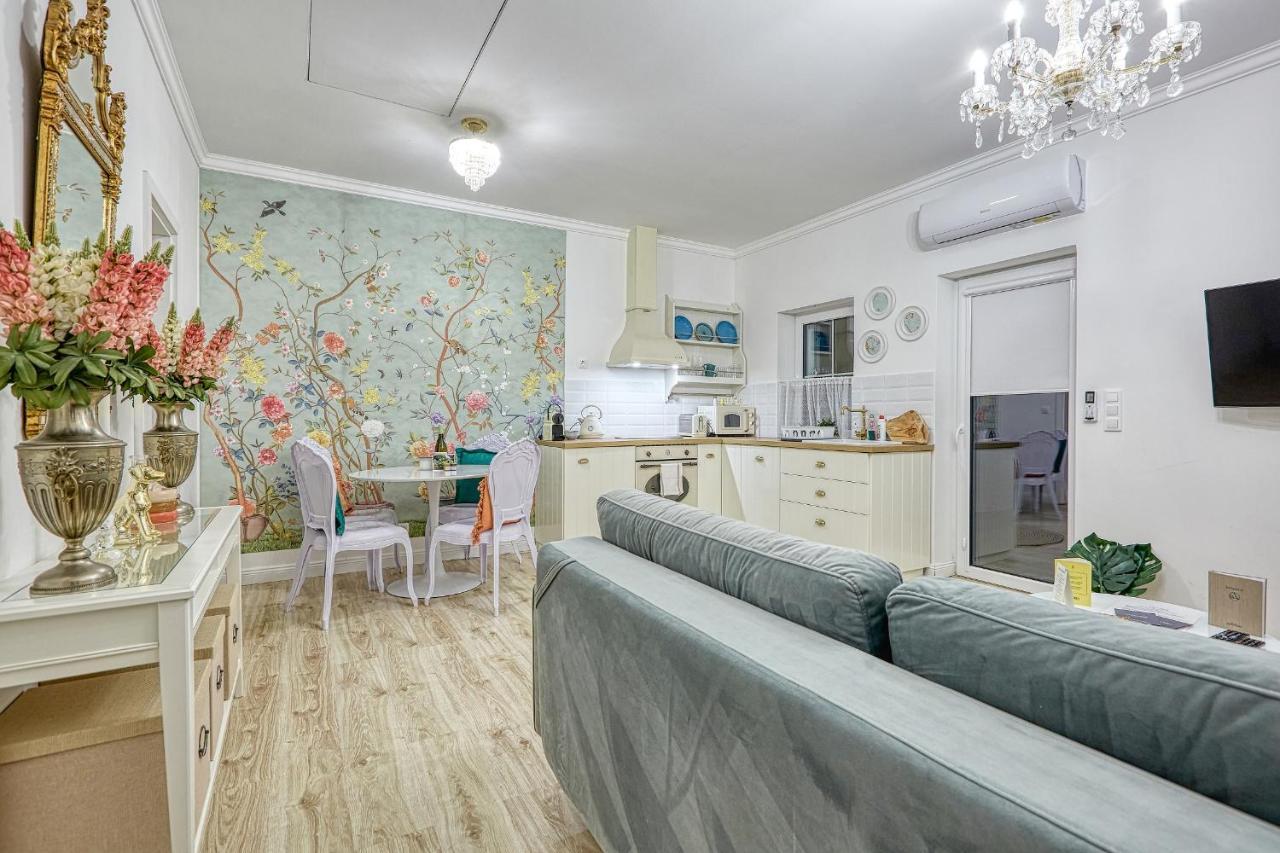 The Doors Boutique Apartments Mosonmagyarovar Bagian luar foto