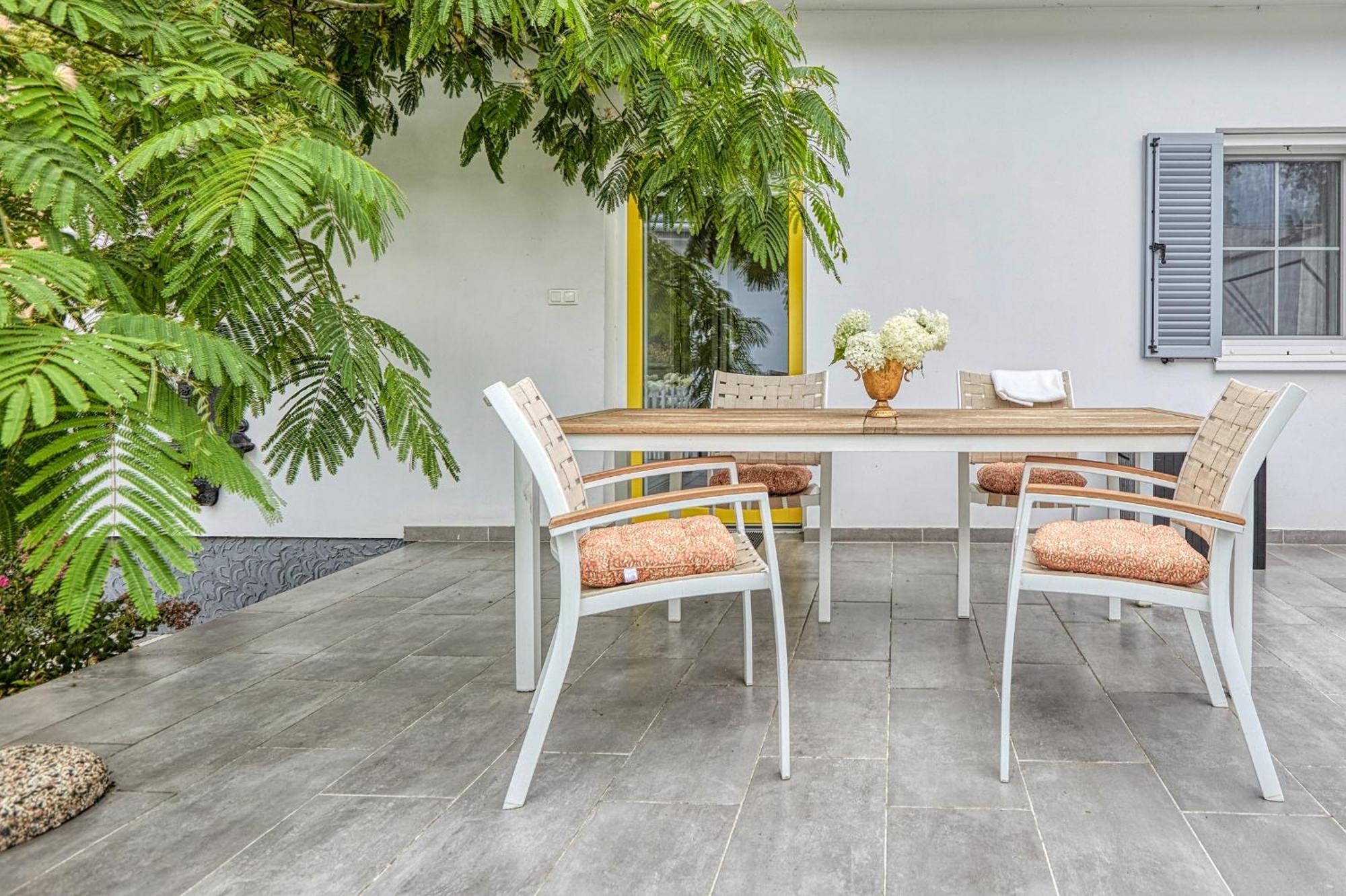 The Doors Boutique Apartments Mosonmagyarovar Bagian luar foto
